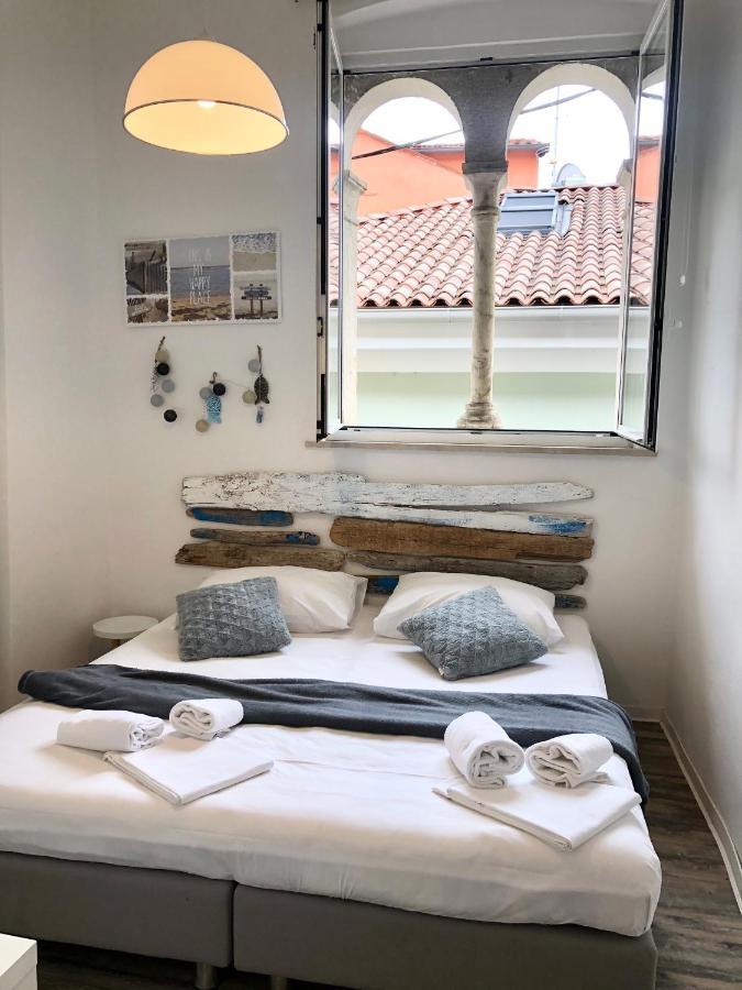 Old Court Koper Hostel Bagian luar foto